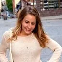 Esther Román profile picture